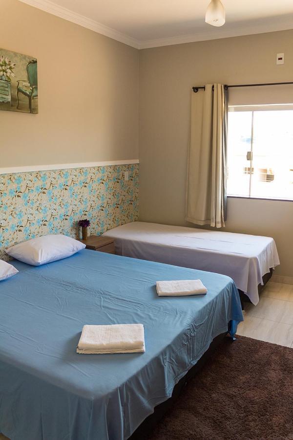 Pouso Oliveira Suites São João Batista do Glória Esterno foto
