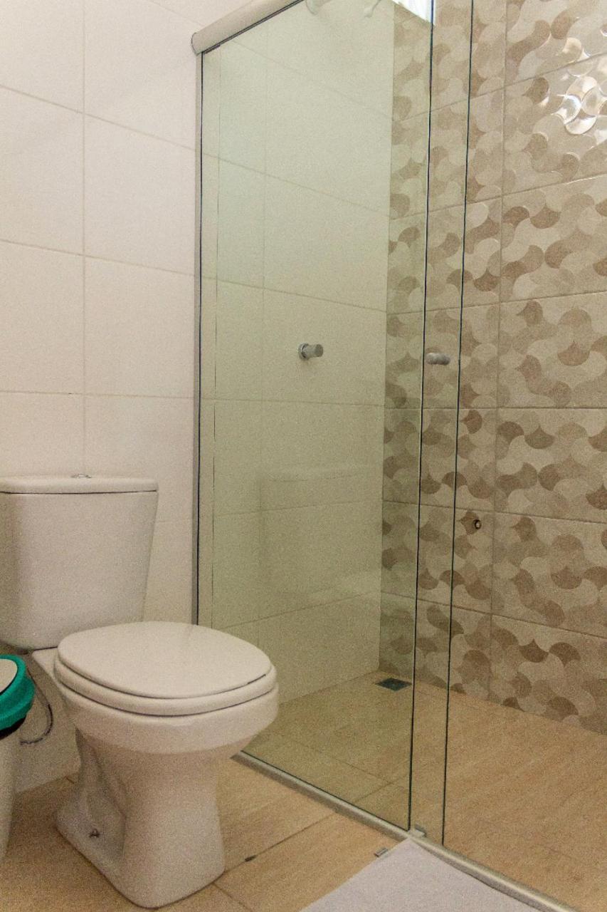 Pouso Oliveira Suites São João Batista do Glória Esterno foto